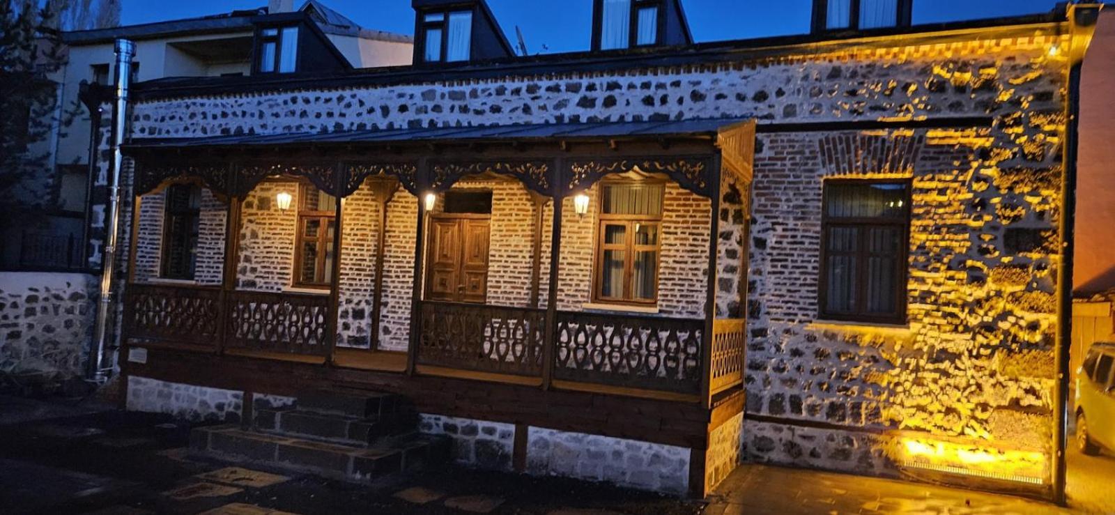 Mihman Konak Hotel Kars Kültér fotó
