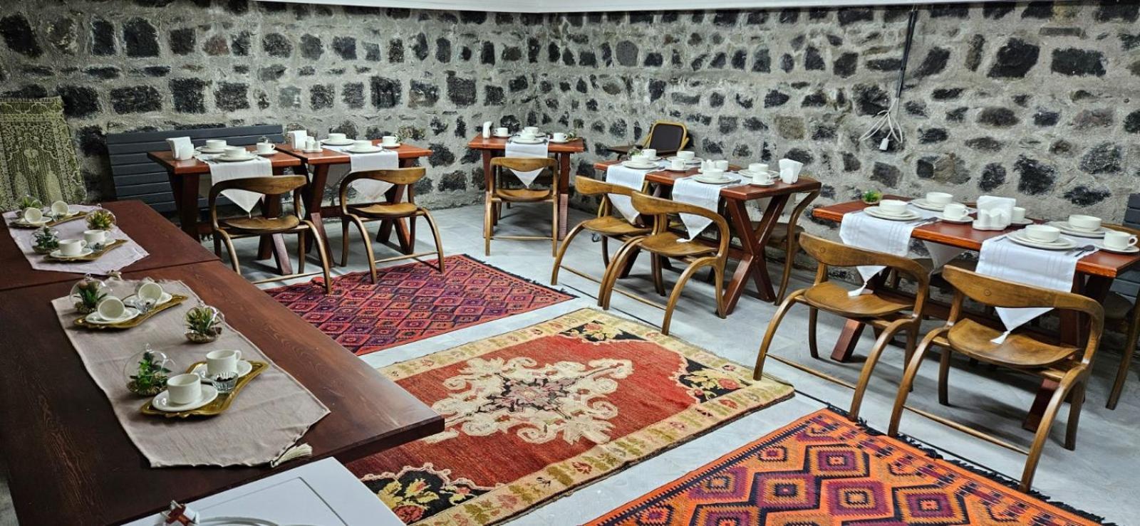 Mihman Konak Hotel Kars Kültér fotó