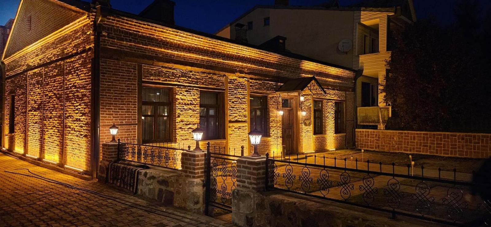 Mihman Konak Hotel Kars Kültér fotó